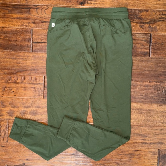 BuffBunny Jasmine Jogger Legging in Olive Green, Size S - Picture 5 of 7